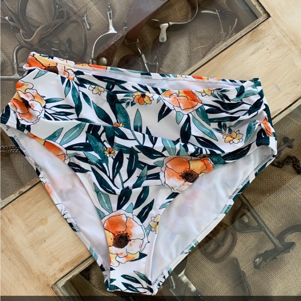 Floral High-Waist Bikini Bottoms - White with Orange Floral